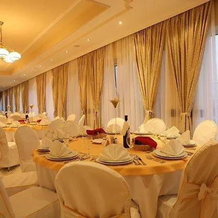 Hotel Phoenix